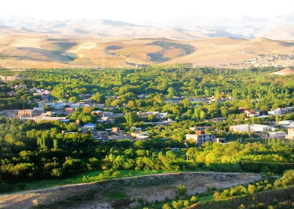 گشت و گذار در ییلاقات بهاری تهران | سفر یک روزه به دل بهار