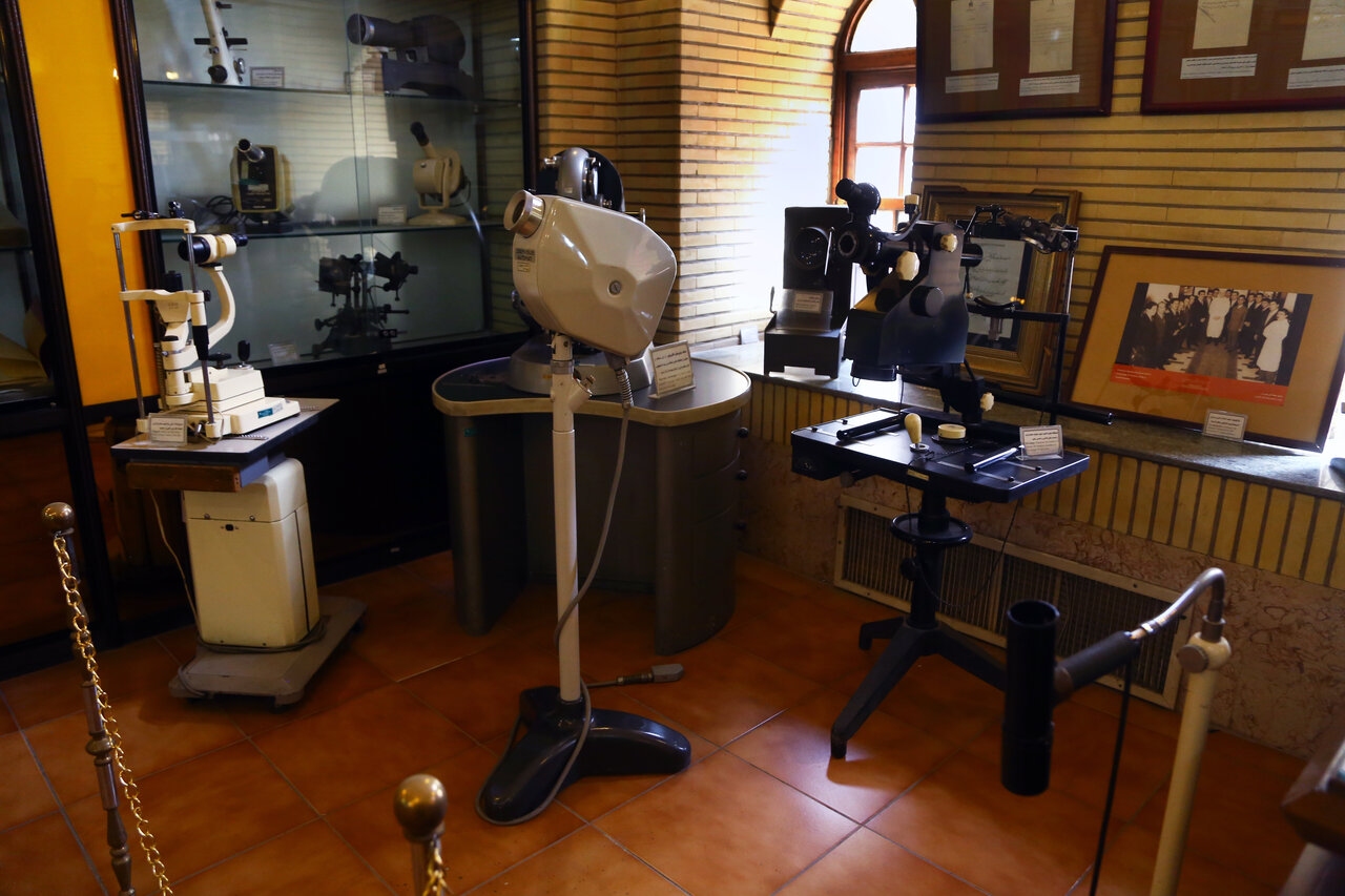 یکی از عجایب تاریخ جهان در این موزه در تهران خفته است | از کالسکه خانه سلطنتی تا موزه تاریخ پزشکی