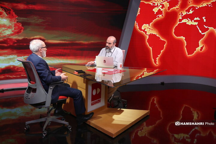 بمب هسته‌ای؛ آری یا خیر