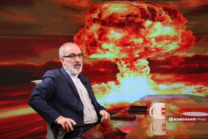 بمب هسته‌ای؛ آری یا خیر