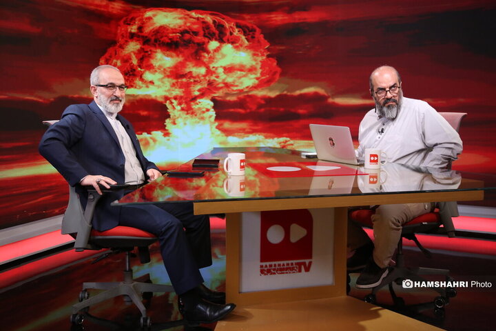 بمب هسته‌ای؛ آری یا خیر