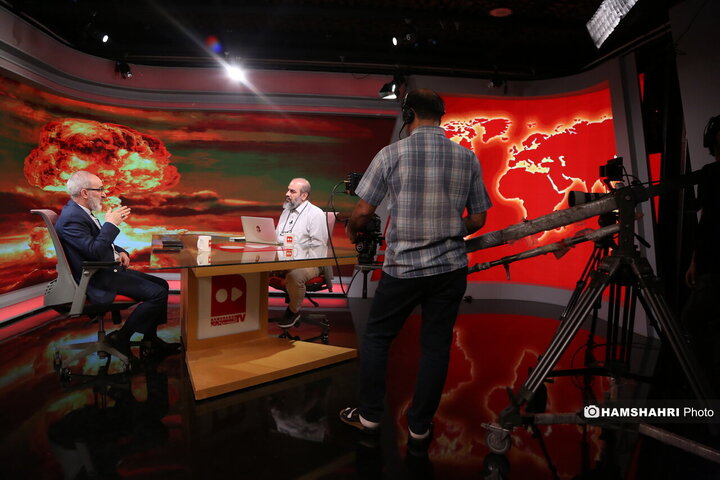 بمب هسته‌ای؛ آری یا خیر