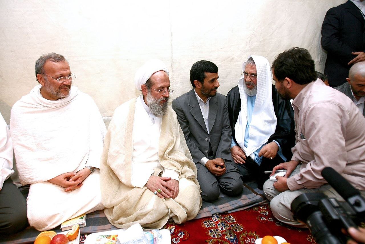 تصاویر دیده نشده از سفر احمدی‌نژاد به مکه