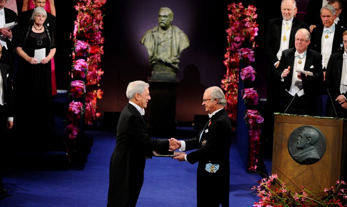 ماریو بارگاس یوسا، یک زندگی ماجراجویانه | از درگیری با مارکز تا ناکامی در سیاست