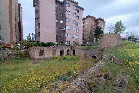 کشف آسیاب قدیمی در مرزداران