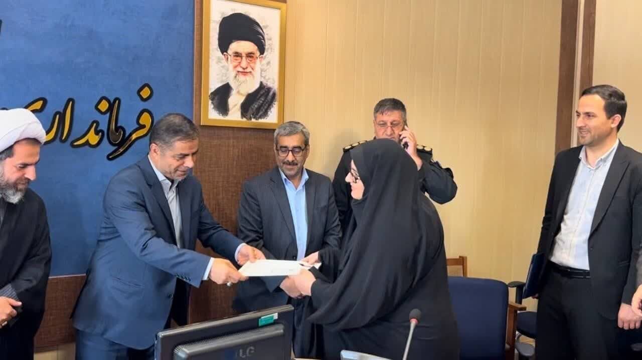 اولین بخشدار زن دولت چهاردهم: شایستگی مهم است، نه جنسیت