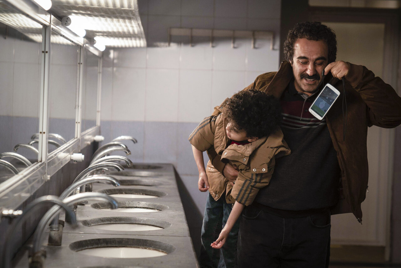 پایتخت ادامه دارد؟ | همه جا مخروبه بود؛ ما کمپر ارسطو را هم از صفر شروع کردیم