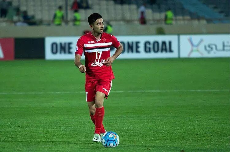 پیغام به مدیران پرسپولیس؛این لژیونر را نخرید میبرمش سپاهان صادق محرمی