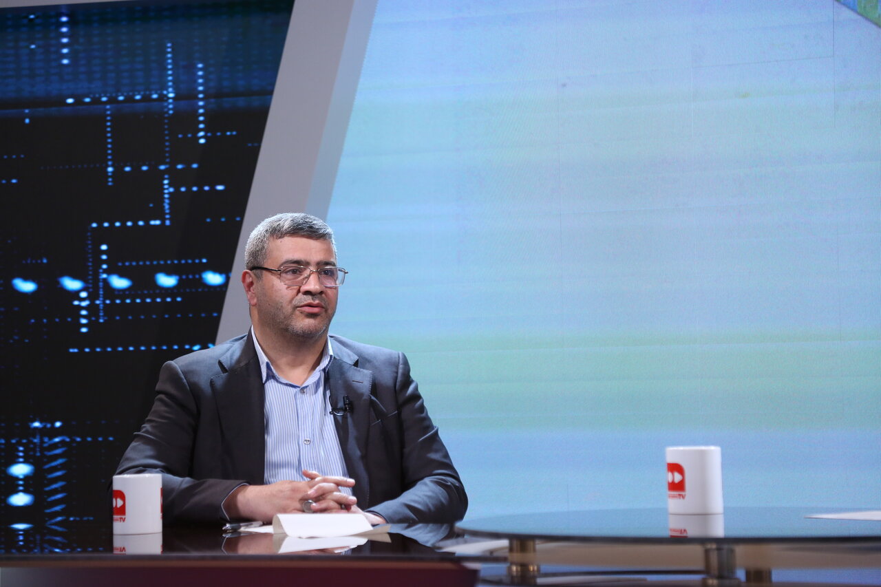 پشت پرده نوسانات ارزی | دلیل نوسانات شدید ارز در ایران چیست؟