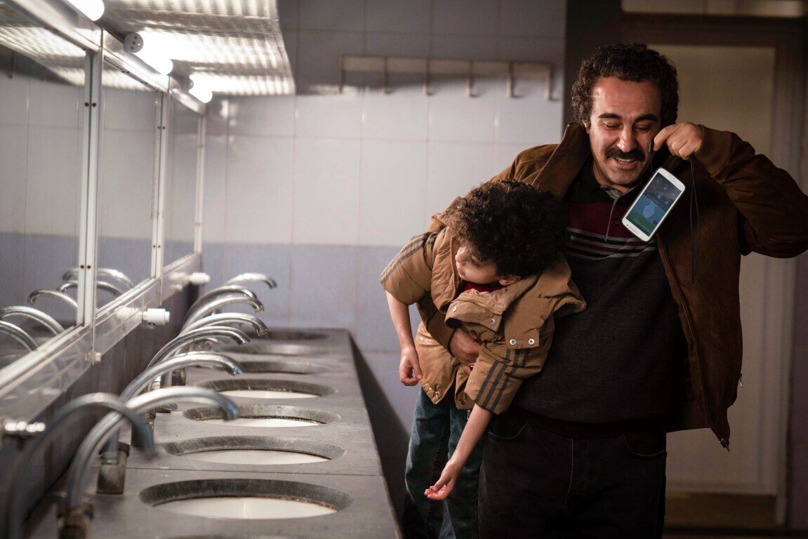 پشت صحنه «پایتخت ۷»؛ از کمپر ارسطو تا بازیگران | تصاویر