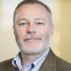 کارشناس آمریکایی: باید به شکست کمپین فشار حداکثری علیه ایران اعتراف کنیم