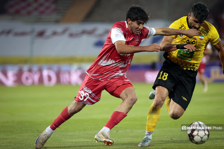 تصاویر بازی فوتبال پرسپولیس و سپاهان| جام از تهران خارج شد