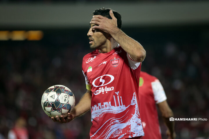 تصاویر بازی فوتبال پرسپولیس و سپاهان| جام از تهران خارج شد