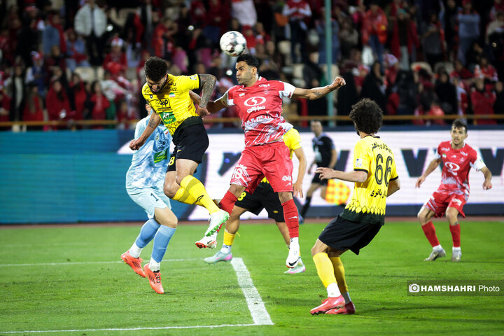 تصاویر بازی فوتبال پرسپولیس و سپاهان| جام از تهران خارج شد