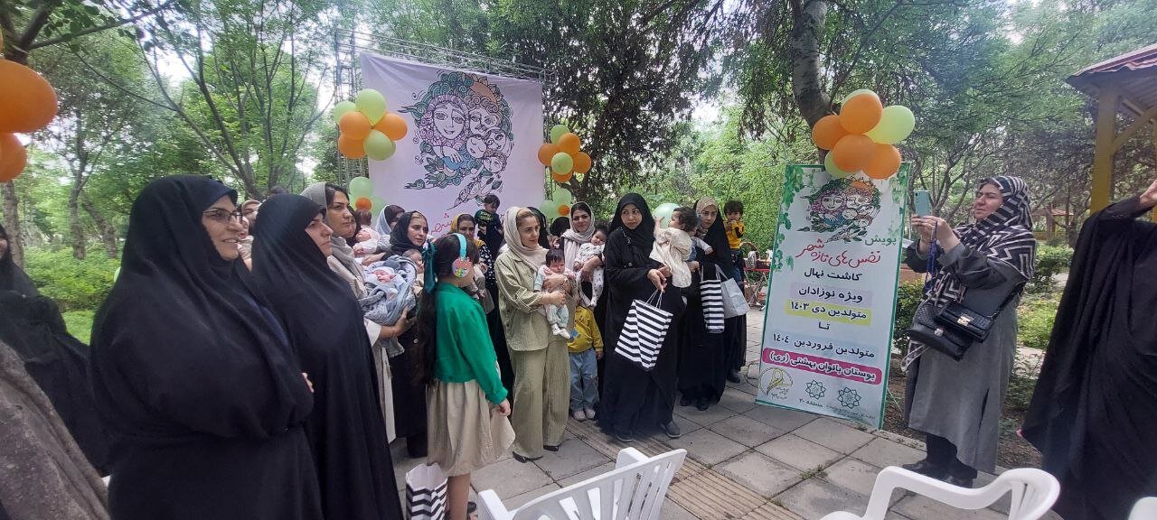 نفس‌های تازه شهر زیر سایه درختان