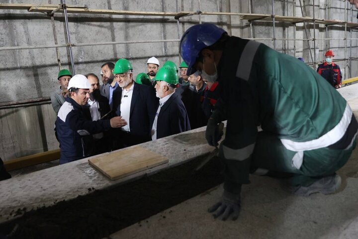 بازدید زاکانی از ایستگاه های مترو تختی و نجات اللهی