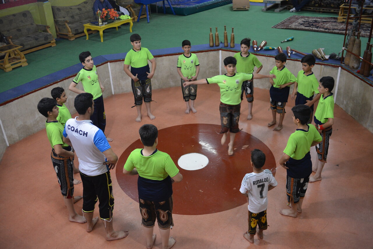 تمرین پهلوانی در غرب تهران