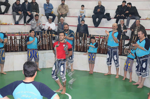 همنوا با مرشد در زورخانههای شرق تهران