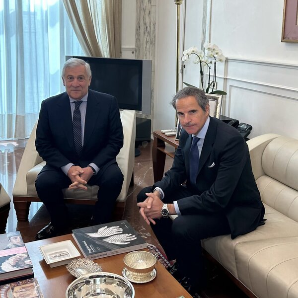 گزارش لحظهای از دور دوم مذاکرات ایران و آمریکا در رم | واکنش رسمی به یک ادعا درباره مذاکرات | گروسی هم به رم رفت