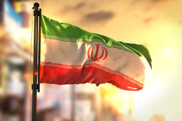 سایه‌ات مستدام پرچم| درباره انتقال حس وطن‌دوستی مردم با انتشار تصویر پرچم ایران در فضای مجازی