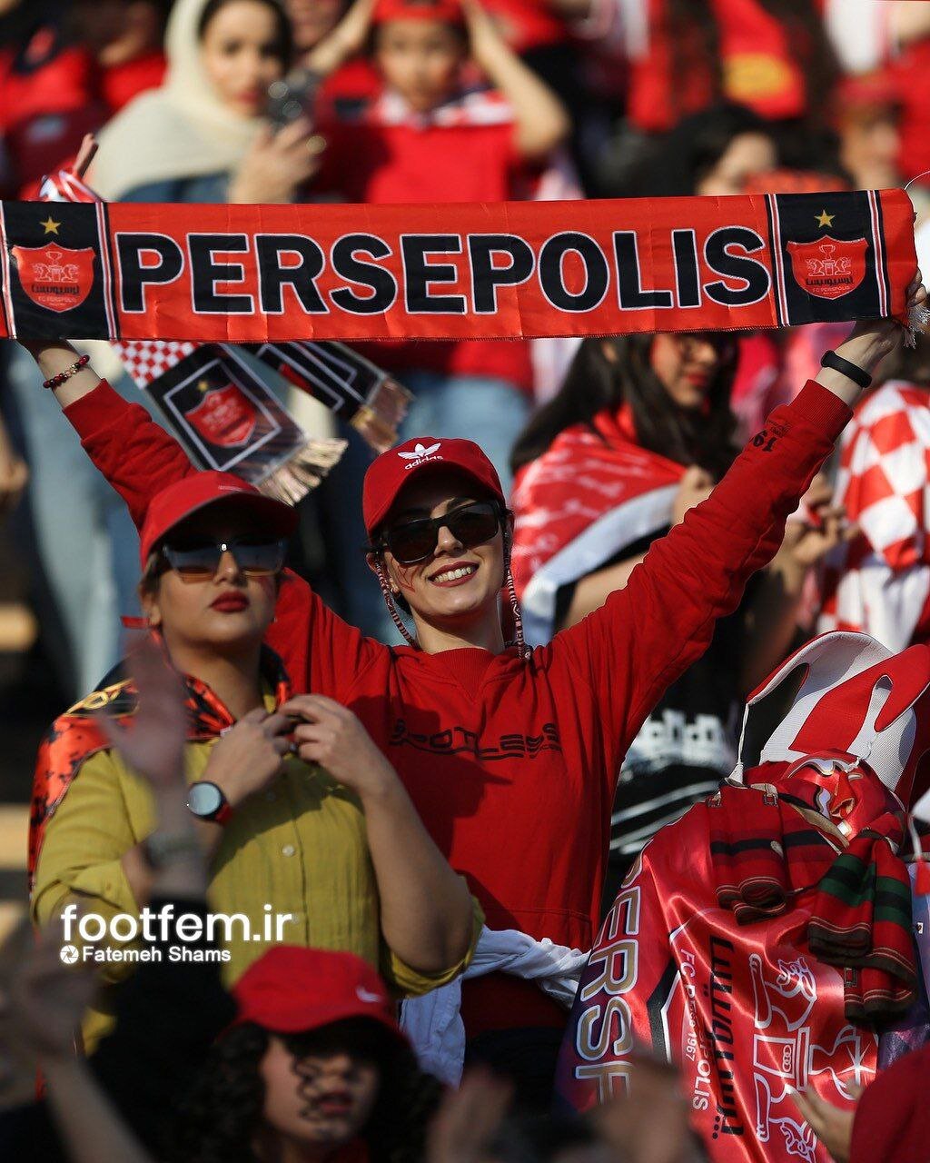 روزی که ورزشگاه آزادی کاملا در اختیار زنان بود | تصاویر