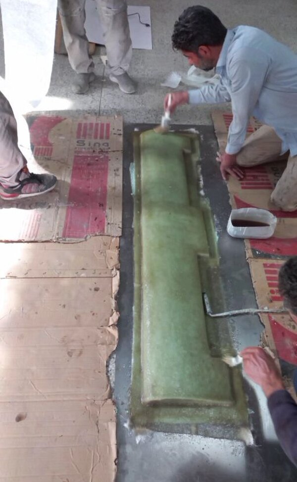 تصاویر دیدنی از پرواز پهپاد ساخته شده توسط دانشآموزان نخبه بروجردی + ویدئو | ماجرای عکس یادگاری دانش آموزان با سردار حاجی زاده