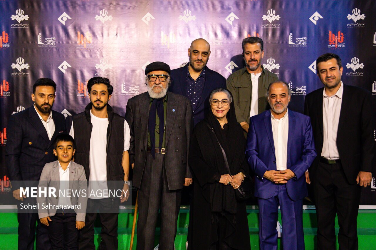 داریوش ارجمند و همسرش در یک رویداد هنری | تصاویر