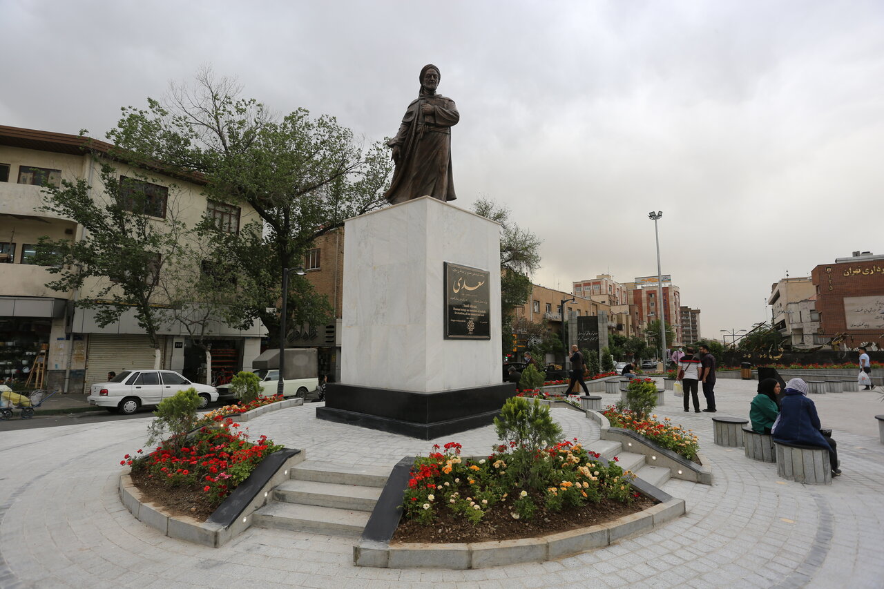 بوی شیراز در قلب تهران | عکسهای کمتر دیده شده از خیابان سعدی و ماجراهایش