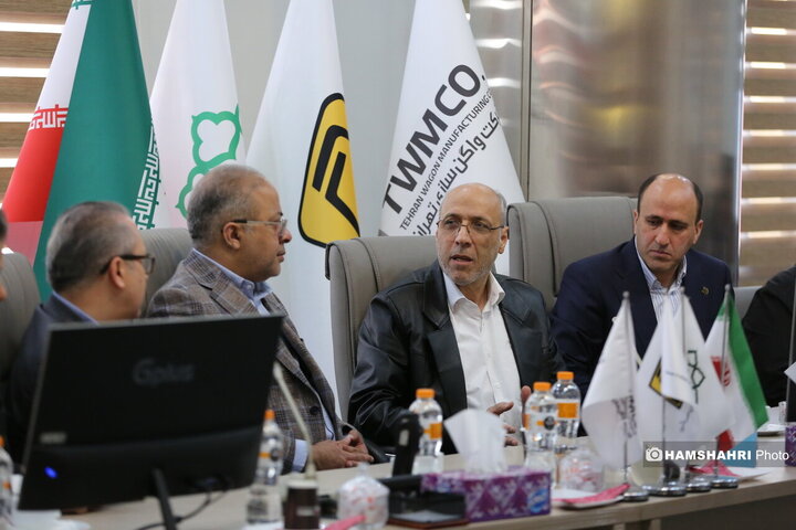 بازدید رئیس کمیسیون حمل و نقل شورای شهر تهران از شرکت واگن سازی تهران