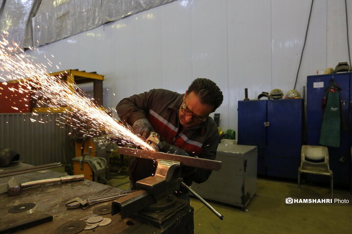 بازدید رئیس کمیسیون حمل و نقل شورای شهر تهران از شرکت واگن سازی تهران