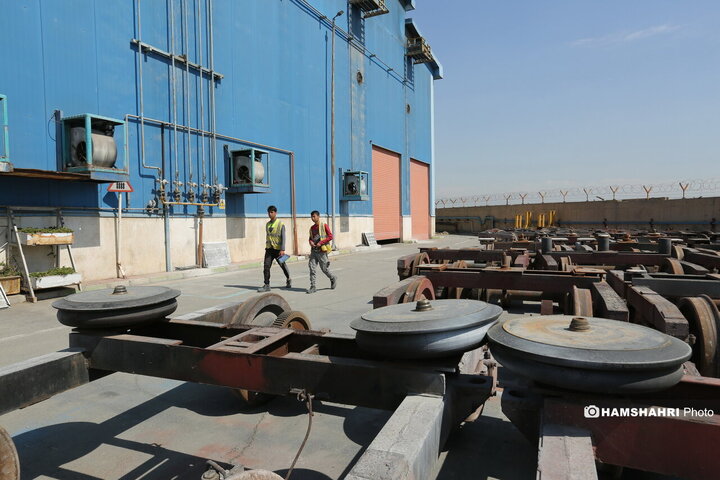 بازدید رئیس کمیسیون حمل و نقل شورای شهر تهران از شرکت واگن سازی تهران