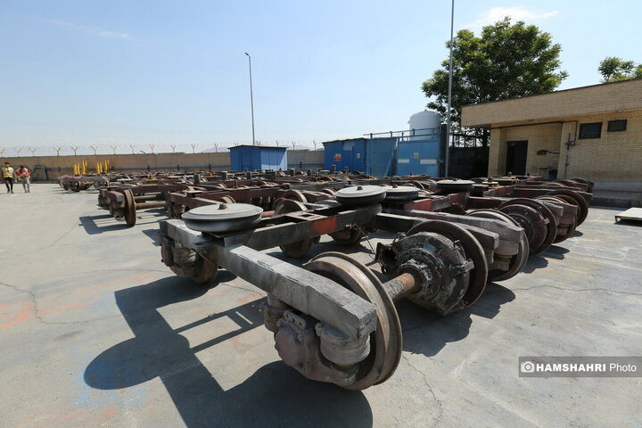 بازدید رئیس کمیسیون حمل و نقل شورای شهر تهران از شرکت واگن سازی تهران