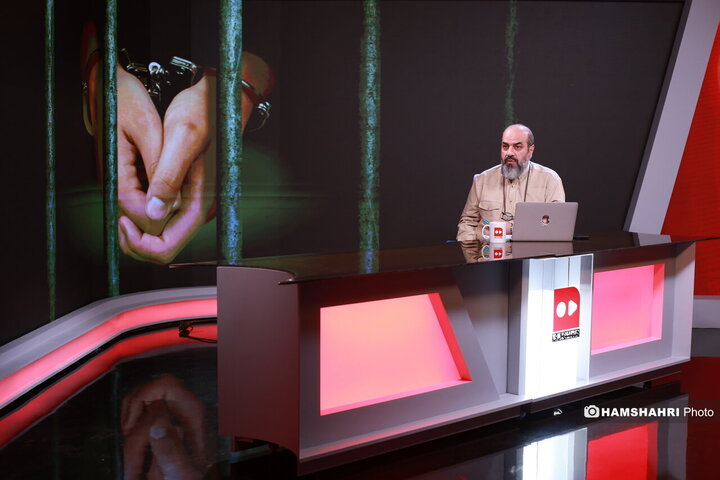 میزگرد دیپلماسی رهایی گروگان