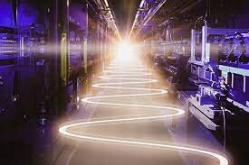 توهمی از نور و ذره | فوتبال الکترونی چگونه شکلی گرفت؟