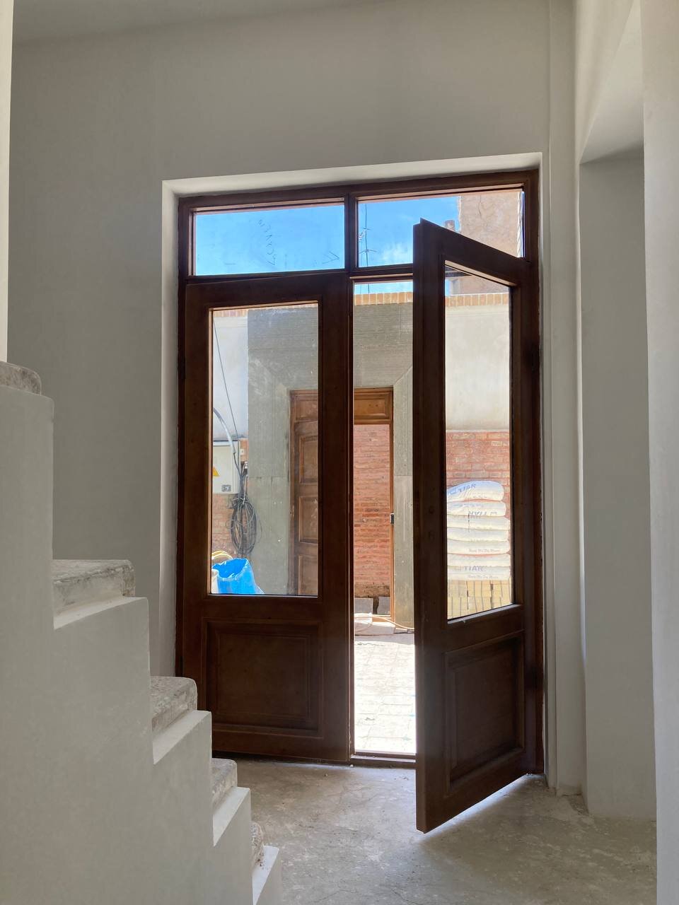 نان، مجید، قصه