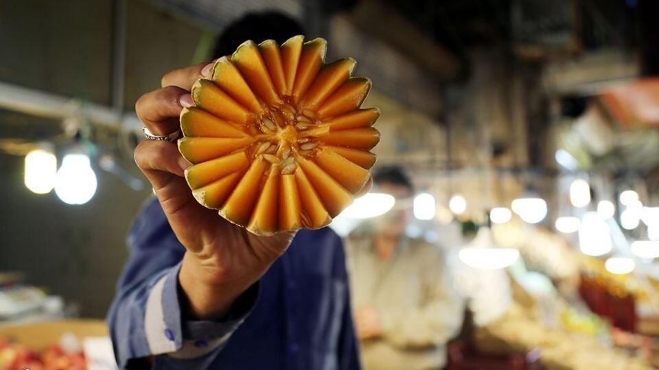 نوبرانه های بهاری در تهران قدیم