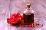 خواص روغن هسته انار برای پوست ؛ بهترین روغن ضد پیری بشناسید + طرز استفاده از روغن هسته انار