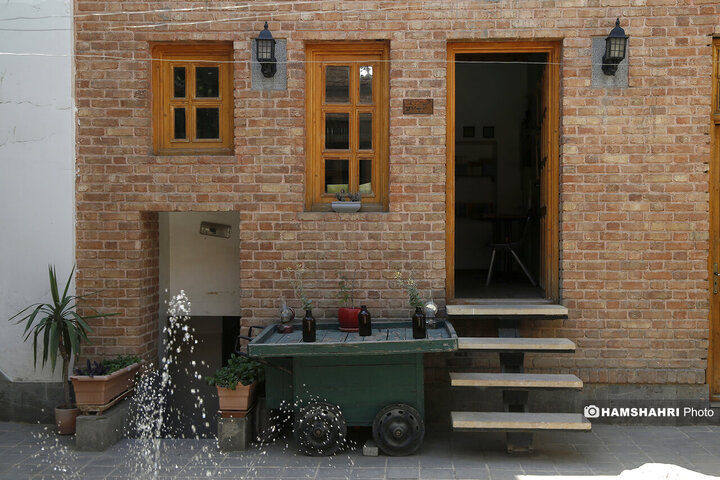 خانه  فرهنگ وهنر اردیبهشت