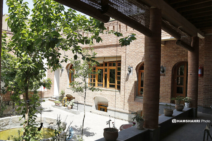 خانه  فرهنگ وهنر اردیبهشت