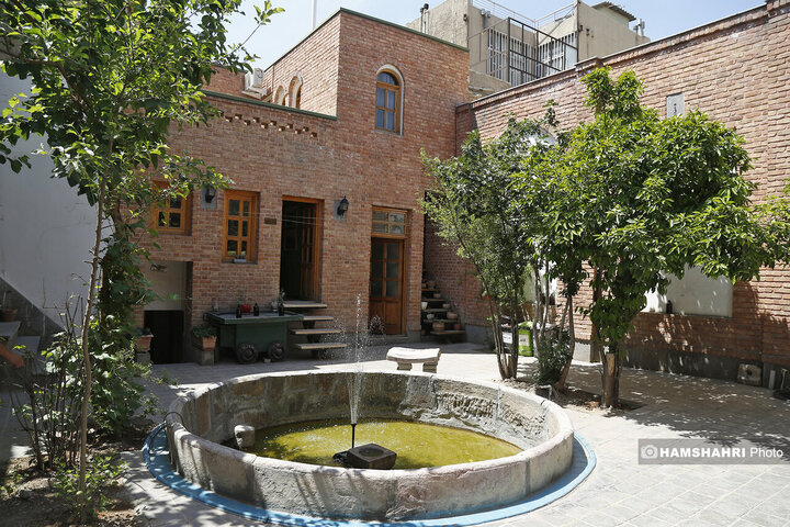 خانه  فرهنگ وهنر اردیبهشت