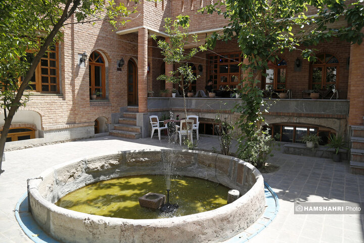 خانه  فرهنگ وهنر اردیبهشت