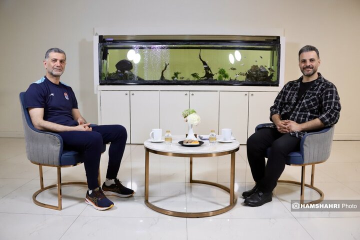 گفتگو با بهروز عطائی