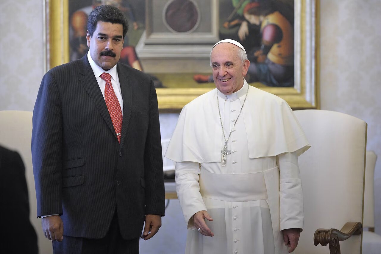 زندگی پاپ فرانسیس به روایت تصویر | گزارش تصویری