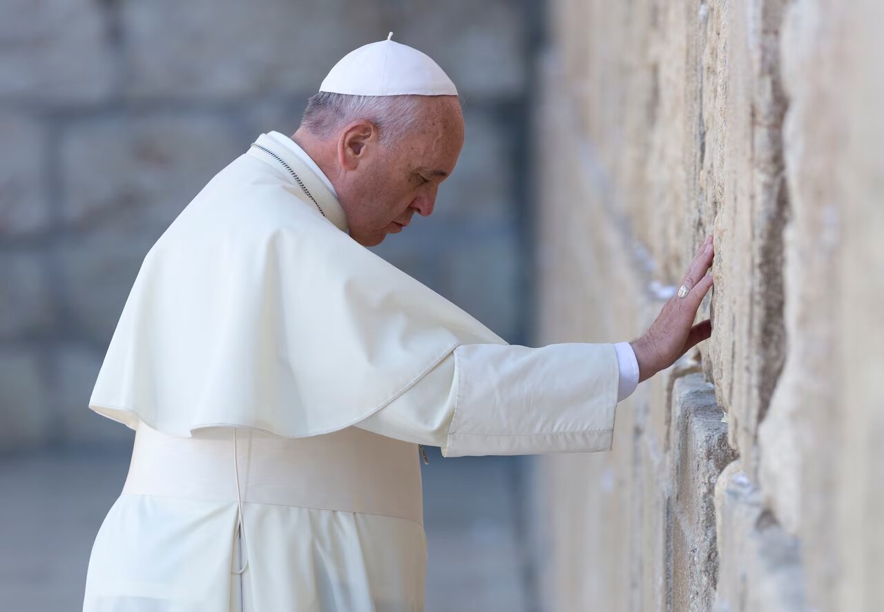 زندگی پاپ فرانسیس به روایت تصویر | گزارش تصویری