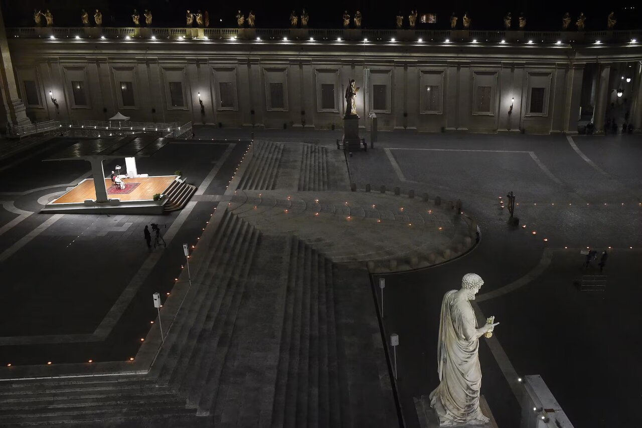 زندگی پاپ فرانسیس به روایت تصویر | گزارش تصویری