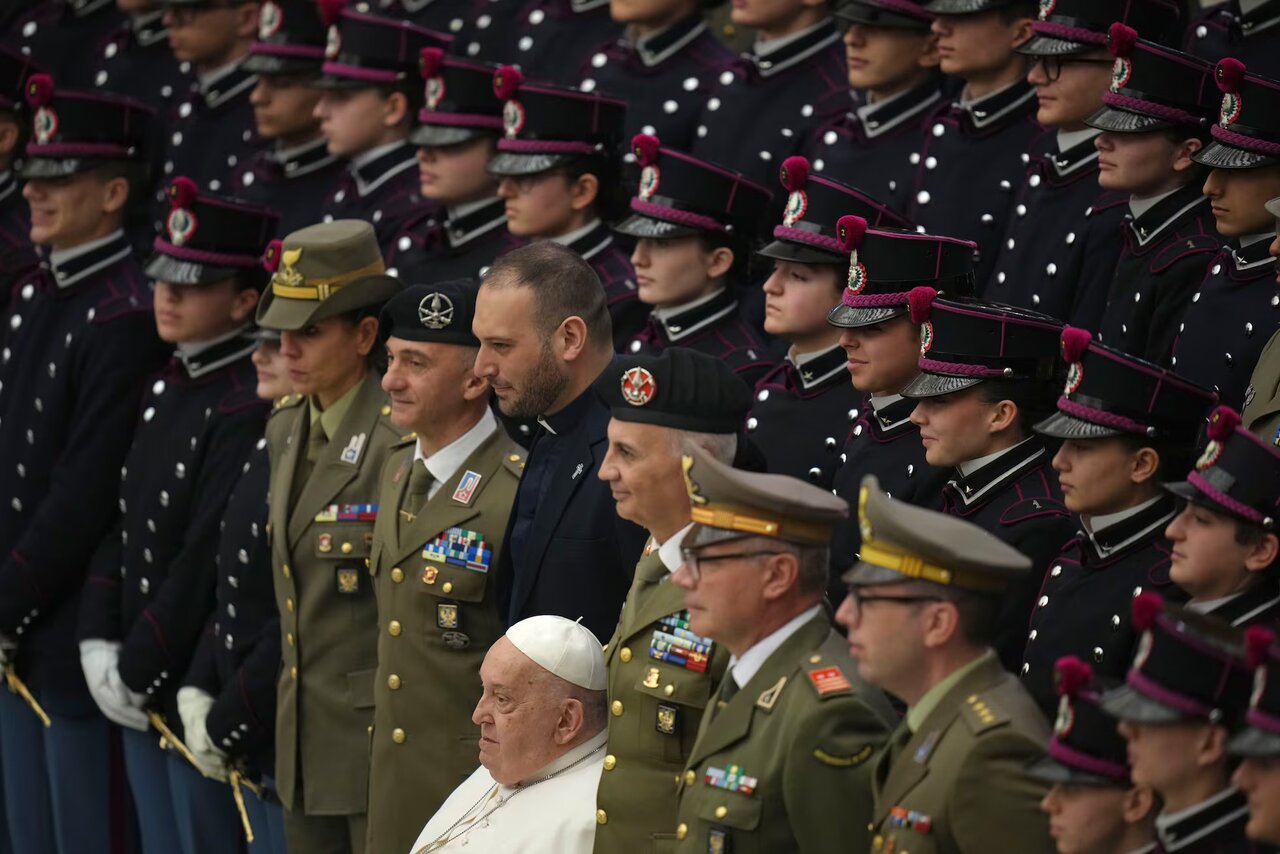 زندگی پاپ فرانسیس به روایت تصویر | گزارش تصویری