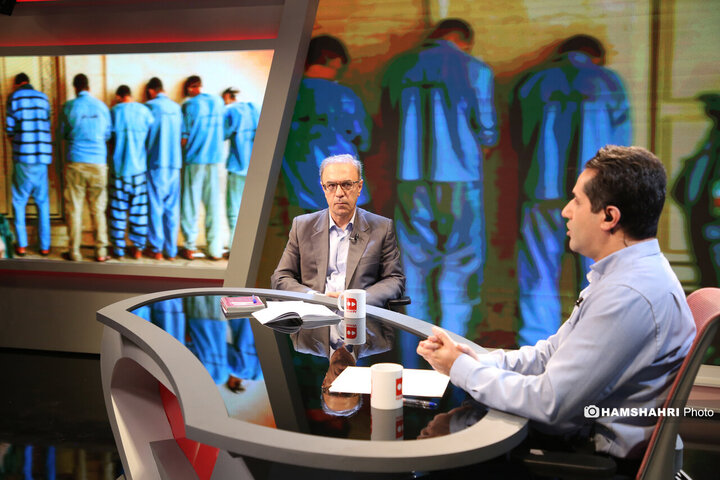 گفتگو با امین آقا فرزانه،مهدی دواتگری قاضی سابق دادگستری