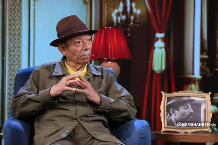 گفتگو با استاد علی نصیریان