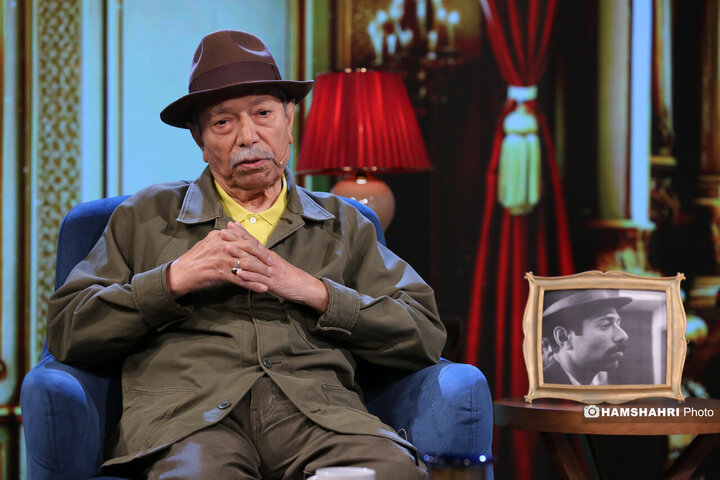 گفتگو با استاد علی نصیریان