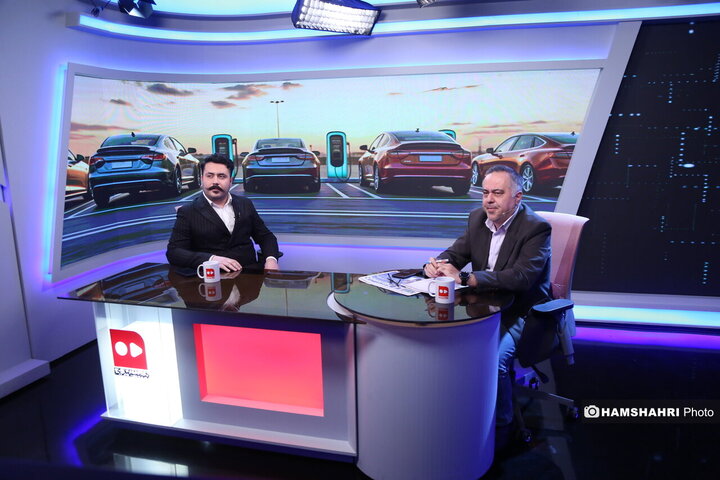 مجله ی دانستنیها